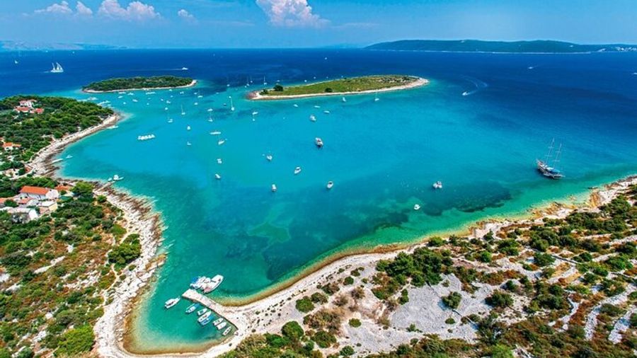 Half Day Tour from Split: Blue Lagoon, Trogir, and Ciovo