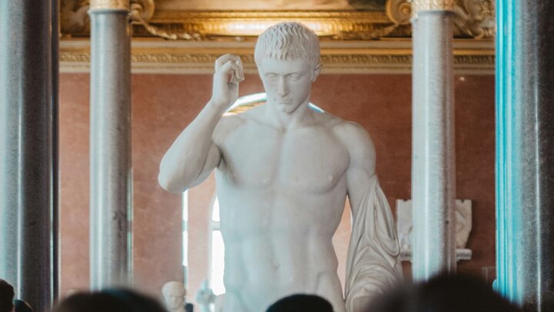 Paris: Louvre Private Tour and Entrance Ticket