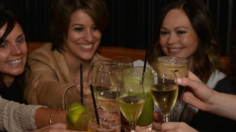 EAT DRINK WALK PERTH - Hidden Bar Tour - Perth Attractions - CBD