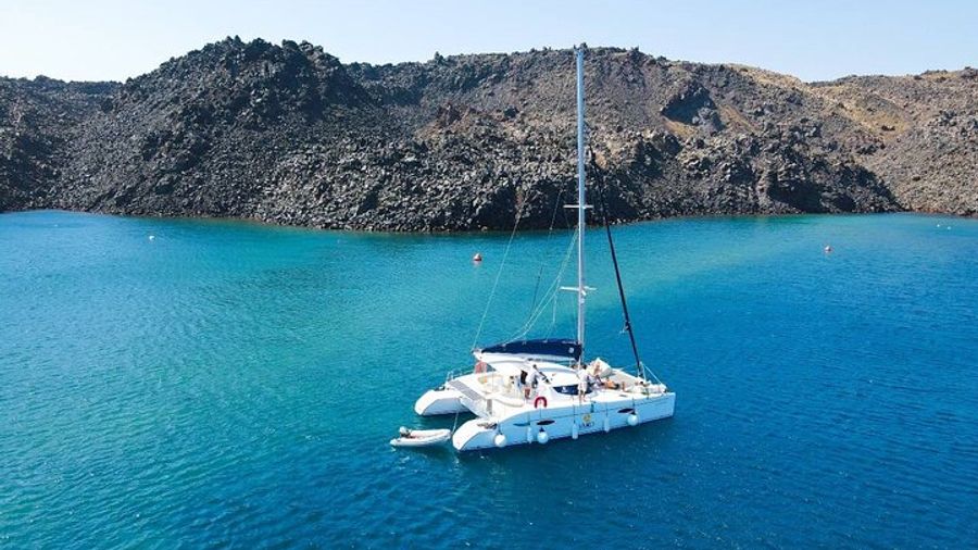 Santorini Private Half-Day Customizable With Transfer & Meal
