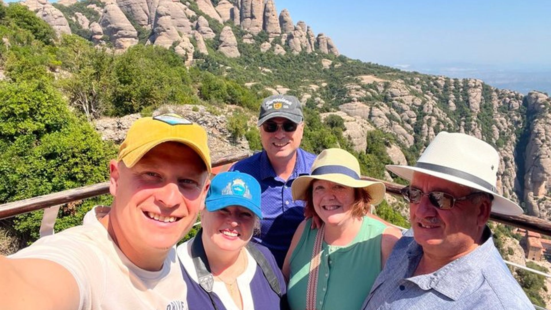 Montserrat : Visite privée du monastère et des sentiers au départ de Barcelone