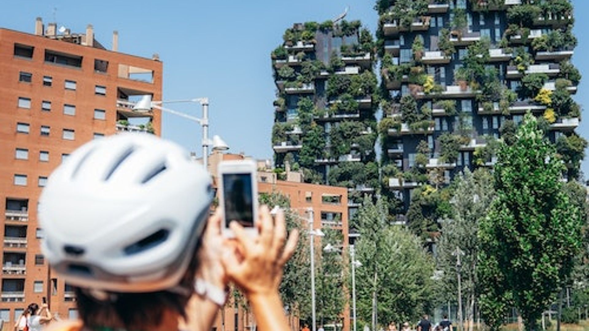 Milano: Tour in E-Bike delle Grandi Attrazioni della Città