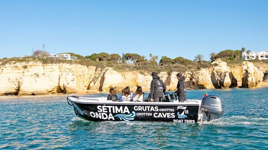 Boat Trip Through the 15 Caves of Benagil