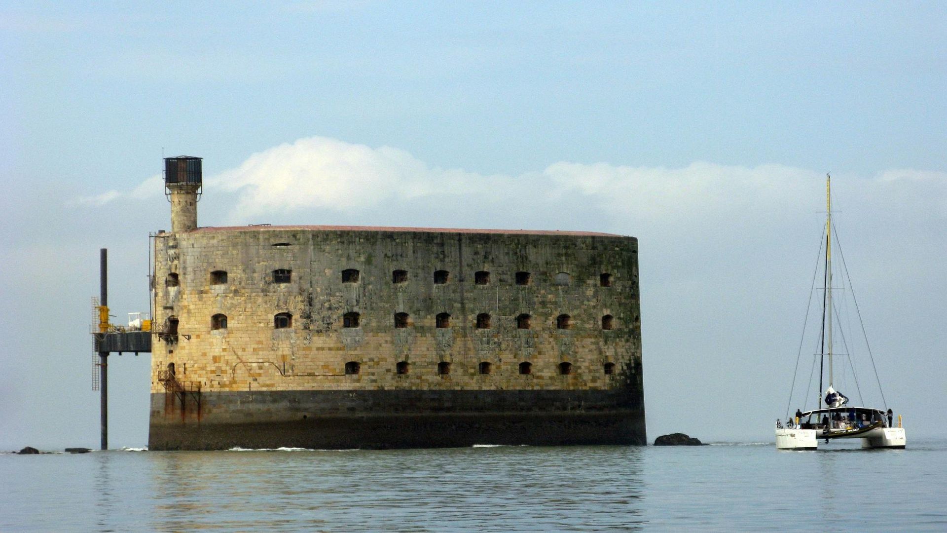Croisière en voilier à Fort Boyard en catamaran au départ de La Rochelle