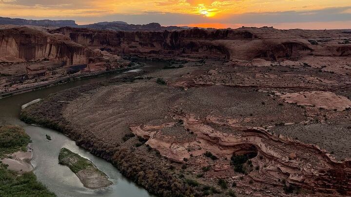 Moab Hell’s Revenge Guided UTV Tour