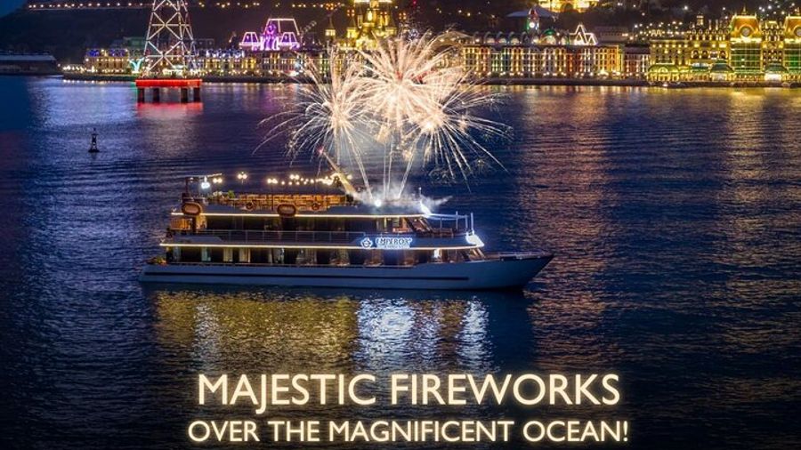 Nha Trang Sunset Cocktails & Dinner Cruise with Hotel Pickup