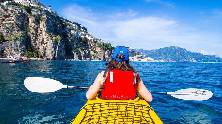 Amalfi Coast Kayaking Tour with Souvenir Photos