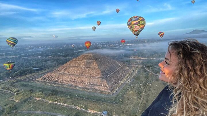 Teotihuacan Hot Air Balloon Package: Flight, Breakfast & Tour