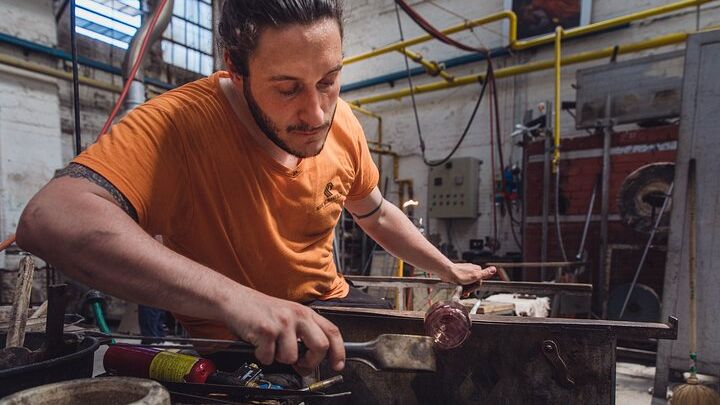 Venice: Murano Glass Factory Small-Group Tour