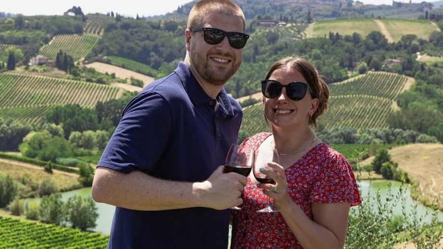 Tuscany: Wine Estates in a 4WD Vehicle From Florence