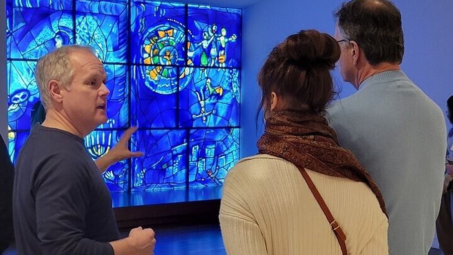 Art Institute of Chicago Guided Tour and Skip the Line Ticket