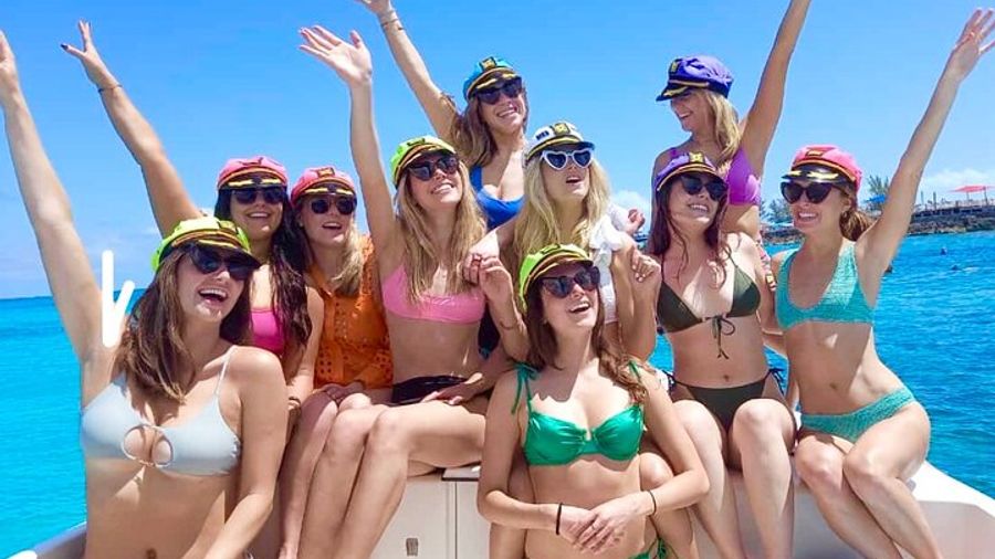 New Providence Island: Private Boat Charter to Rose Island