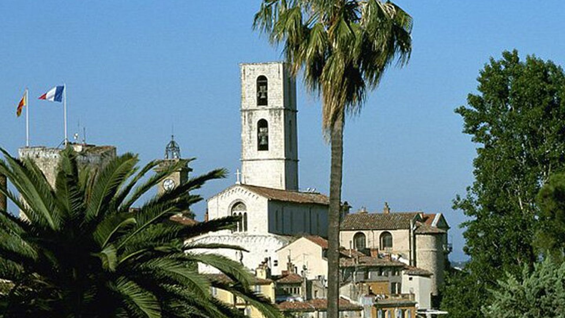 Grasse, Gourdon, Valbonne Small-Group Wine-Tasting Tour