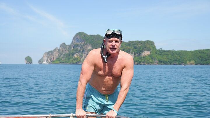 Phi Phi Islands and Maya Bay Highlights Tour