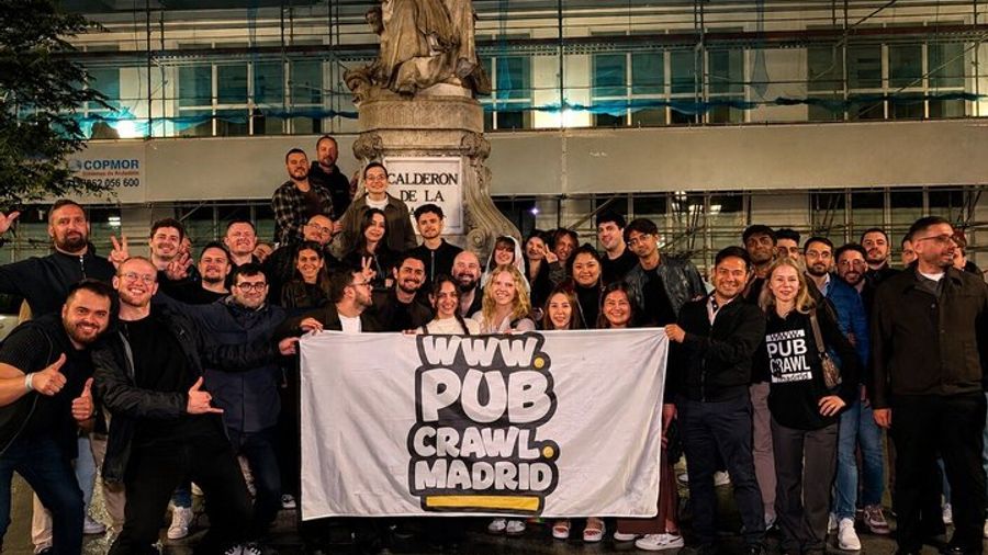 Madrid Pub Crawl: Bars, Drinks, and Club Entry with Free Shots