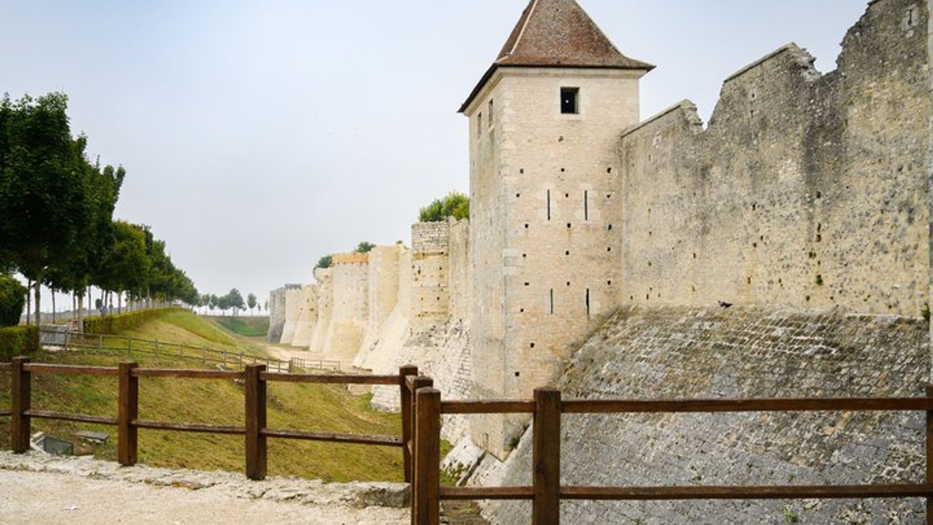 Draculas Schloss, Peles Schloss und Brasov Tour von Bukarest