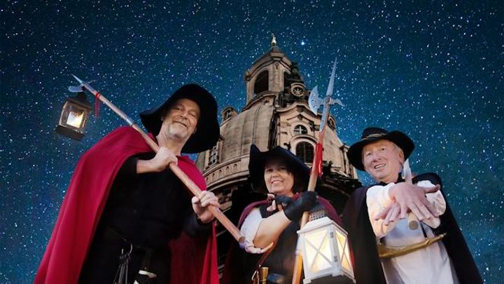 Guided night watchman walking tour in Dresden with nightcap