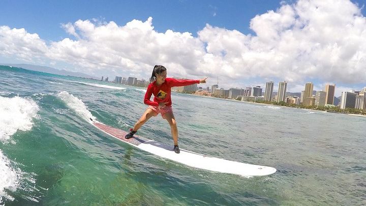 Waikiki Beach Private Surfing Lesson with Hotel Pickup
