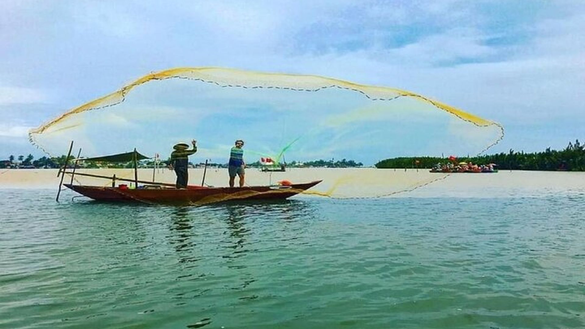 Voiture privée et chauffeur d'une journée à Da Nang