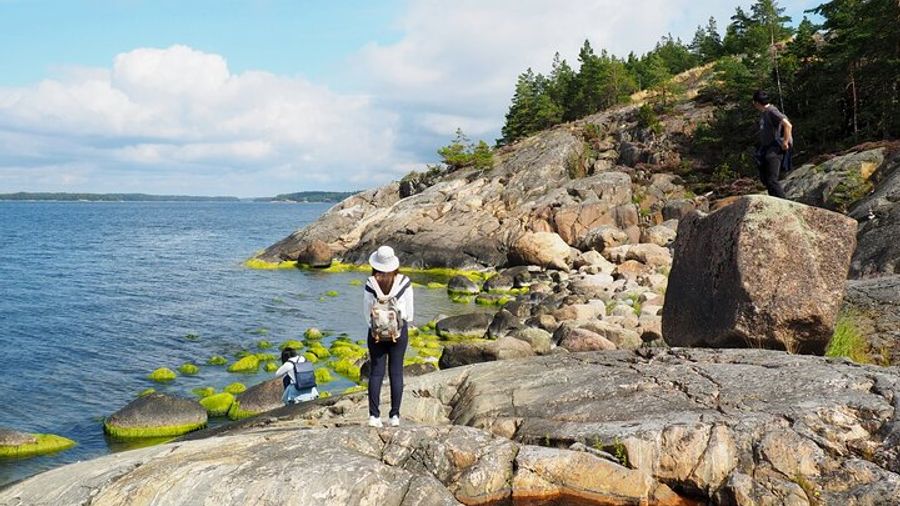 Helsinki Small-Group Archipelago Excursion With Lunch
