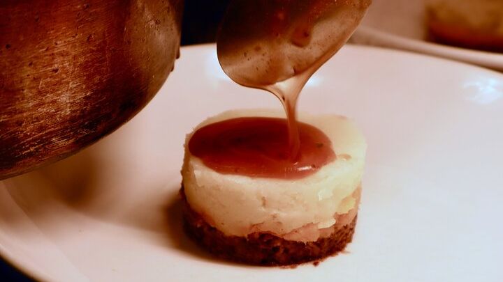 Edinburgh: Food Tour With Scotch, Haggis, Secret Dish & More