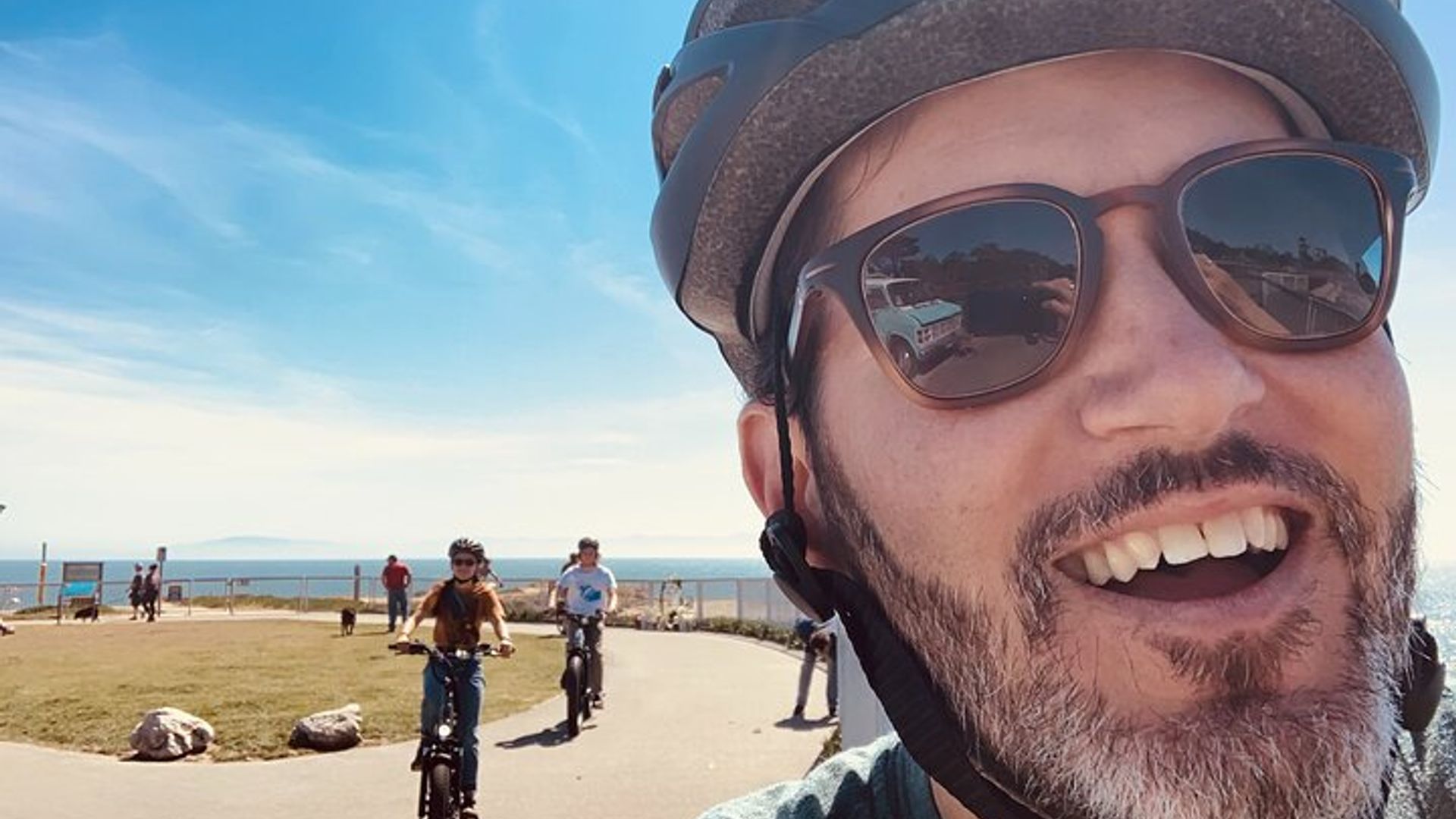 Santa Cruz Guided eBike Ride & Most Fun Bike e-Bike Tour