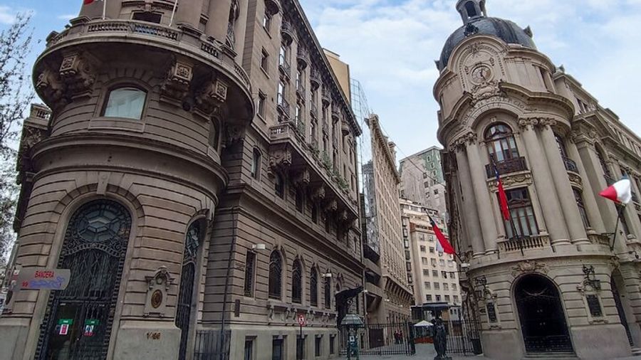 Santiago de Chile Small-Group Guided City Walking Tour