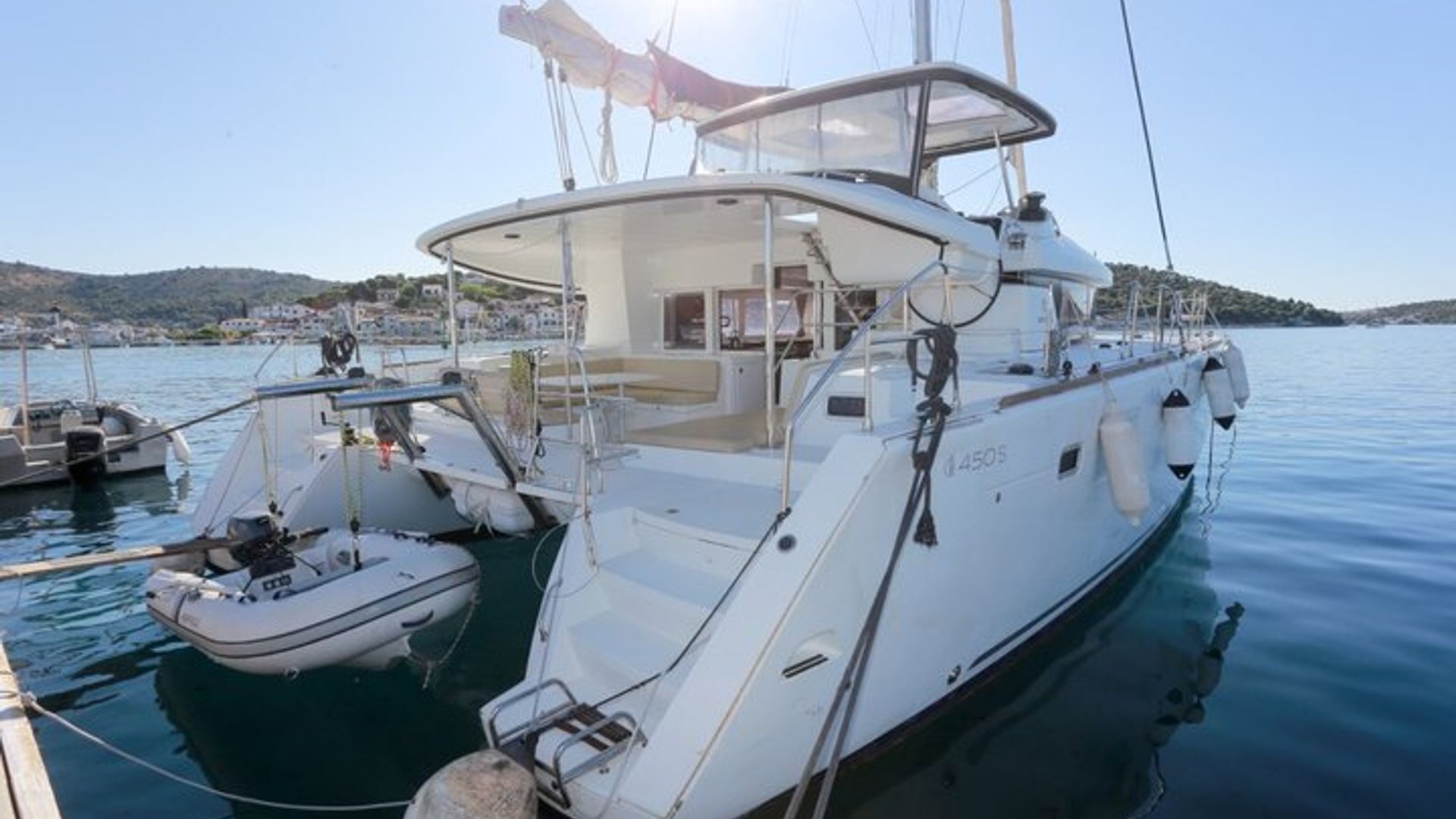 A full-day Maddalena catamaran tour, with lunch