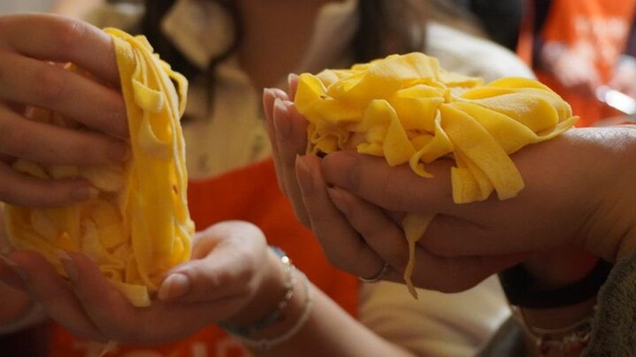 Bologna Cooking Class: Tagliatelle al Ragú and Casoni Spritz