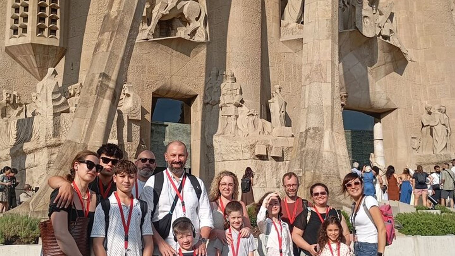 Barcelona: Skip-the-Line Sagrada Família Small Group Tour