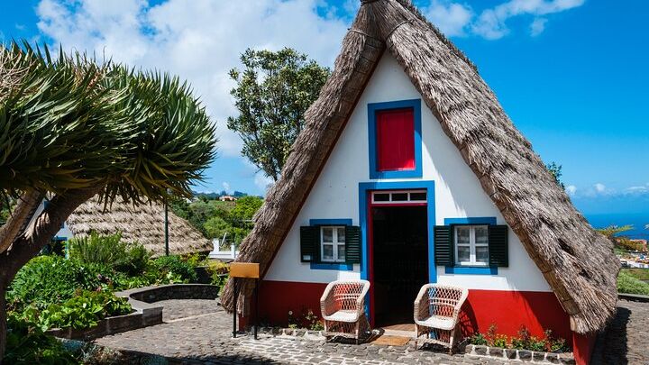 Full-Day Santana Madeira Island Tour Amazing Straw Houses