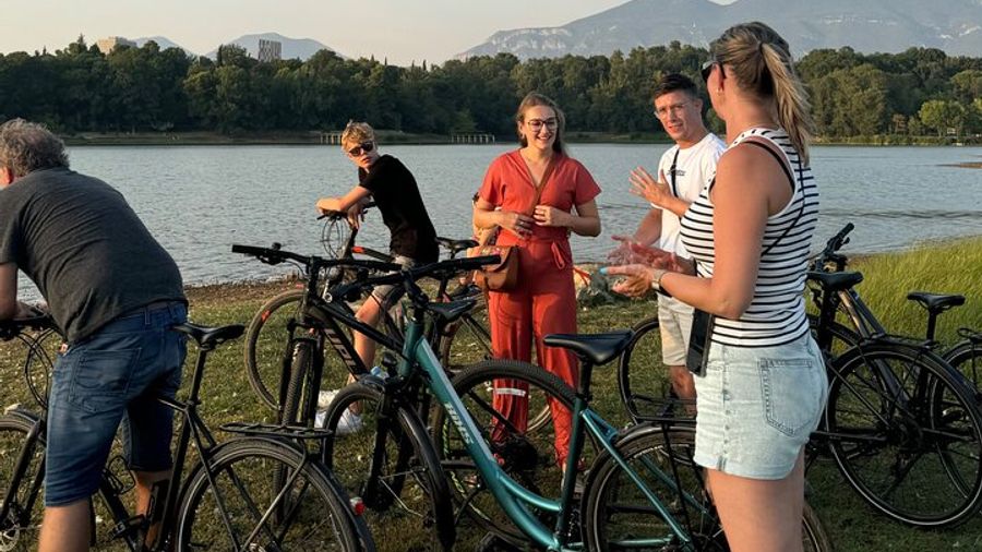 Bike or E-Bike Tour Tirana: Highlights & Grand Park Guided Cycle