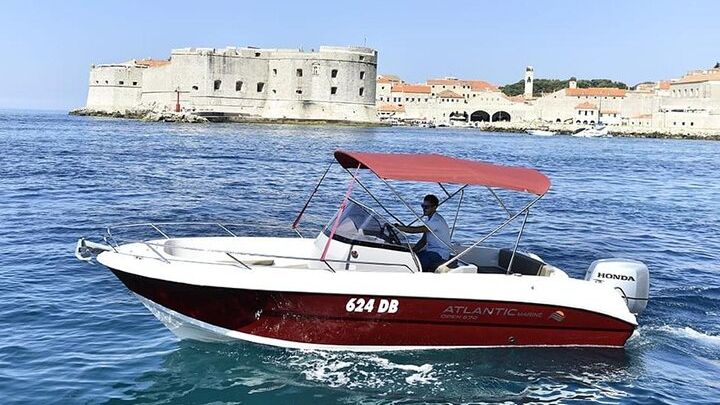 Dubrovnik:Private group tour Elaphiti island with Blue cave visit