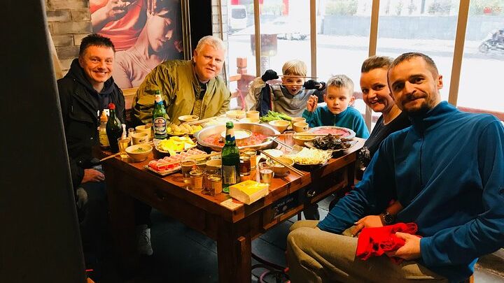Chengdu Private Hotpot Home Dining Experience