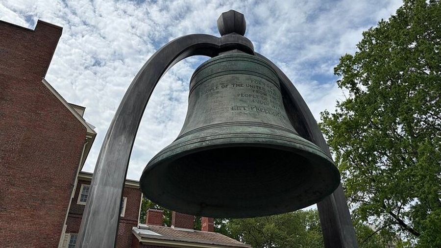 Philadelphia Small-Group True Crime History Tour