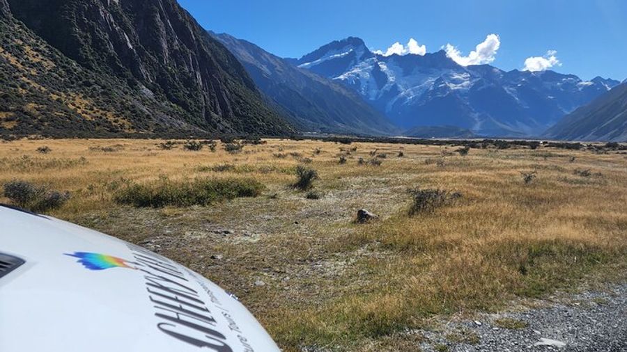 One-Way Day Tour from Christchurch to Queenstown via Mt. Cook