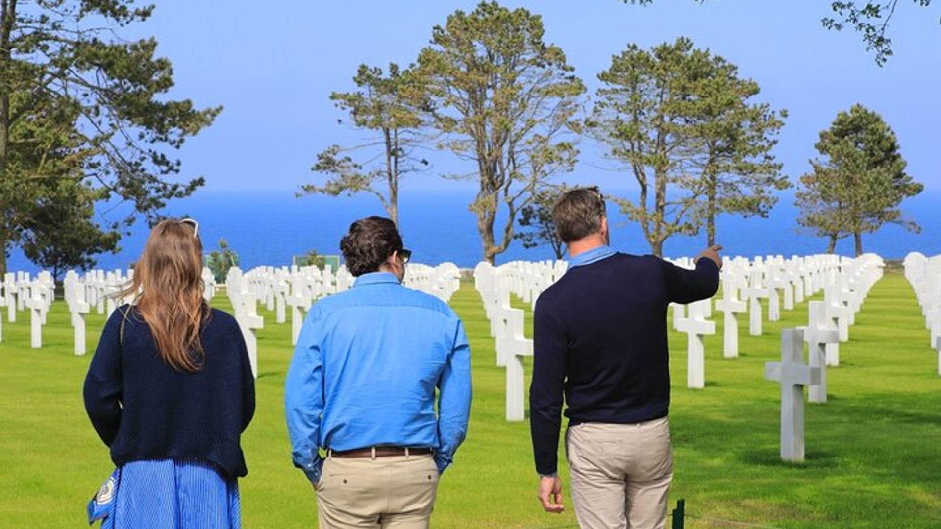 From Caen Bayeux D-Day and Food Tasting Tour by Range Rover