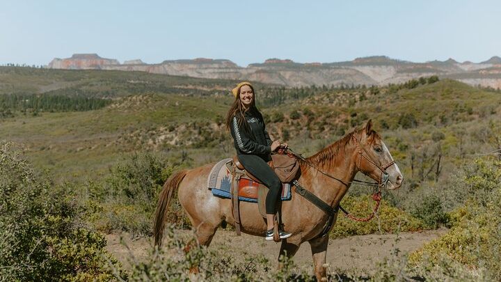 East Zion National Park Pine Knoll Small-Group Horseback Ride