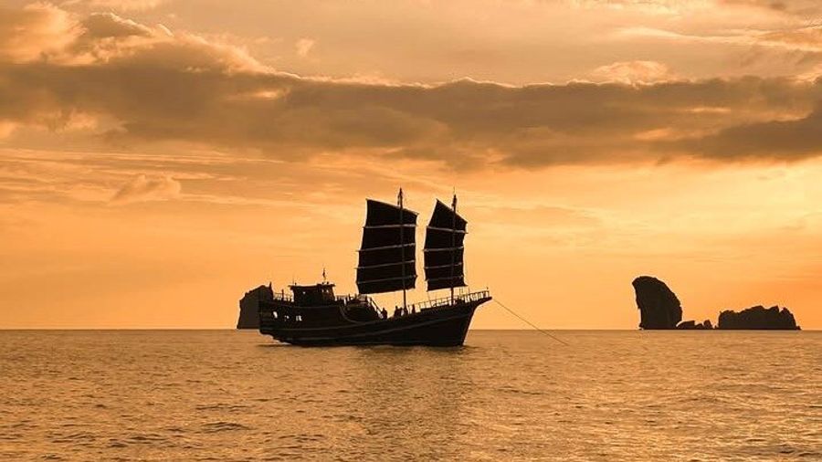 Sunset Culinary & Romance Cruise – Krabi