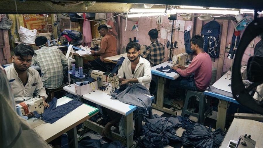 Dharavi Slum Area Walking Tour