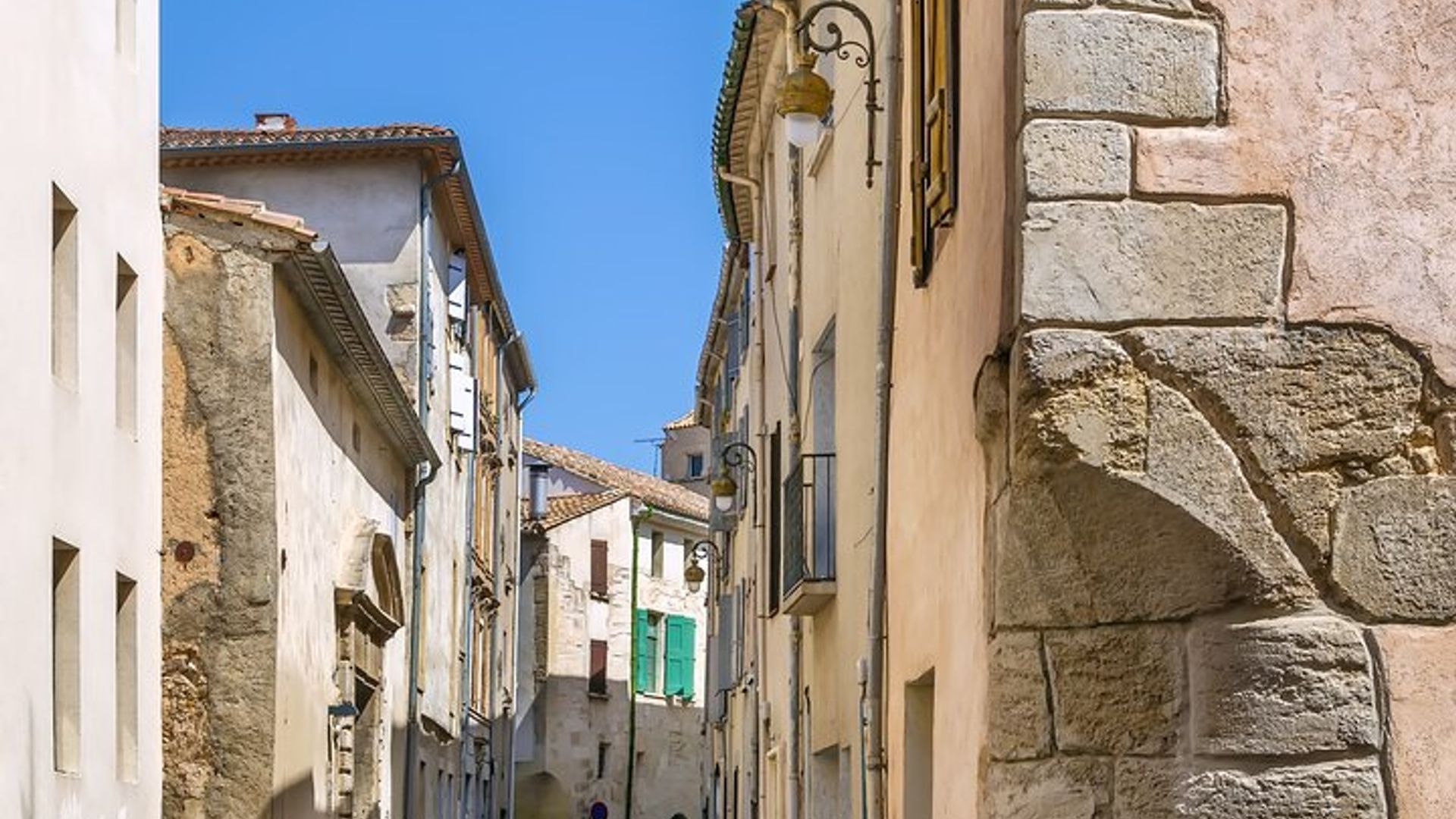 Best Intro to Narbonne in 2 hours with a Local