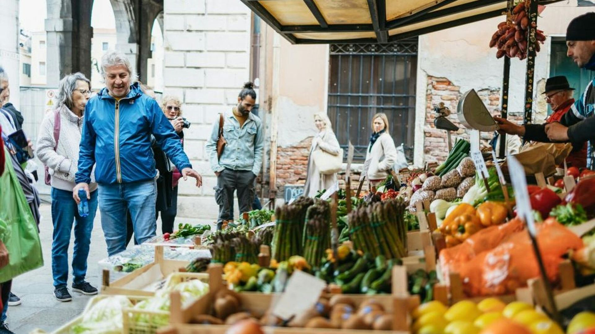 Rialto Market Tour, Cooking Class, and Lunch in Venice