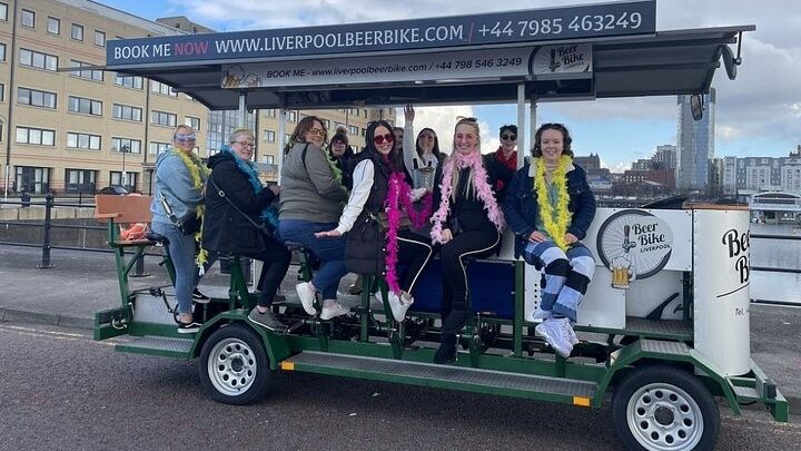 Liverpool Beer or Prosecco Party Bike Tour