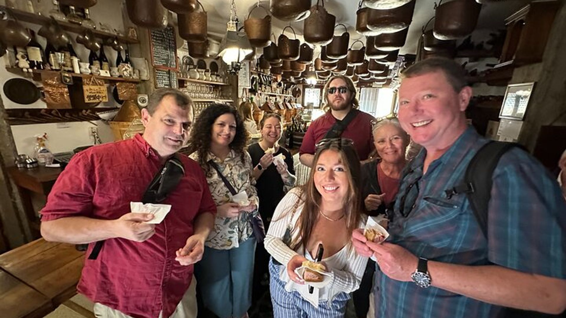 Cibo di Strada a Venezia con Piccolo Gruppo e Mercato di Rialto