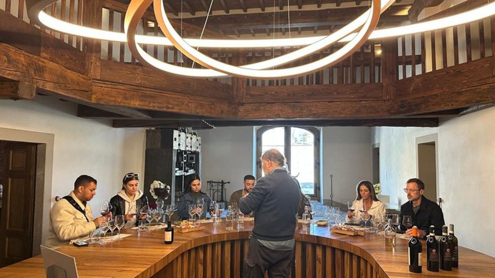 Florence to Tuscan Countryside Small-Group Wine Tasting Tour