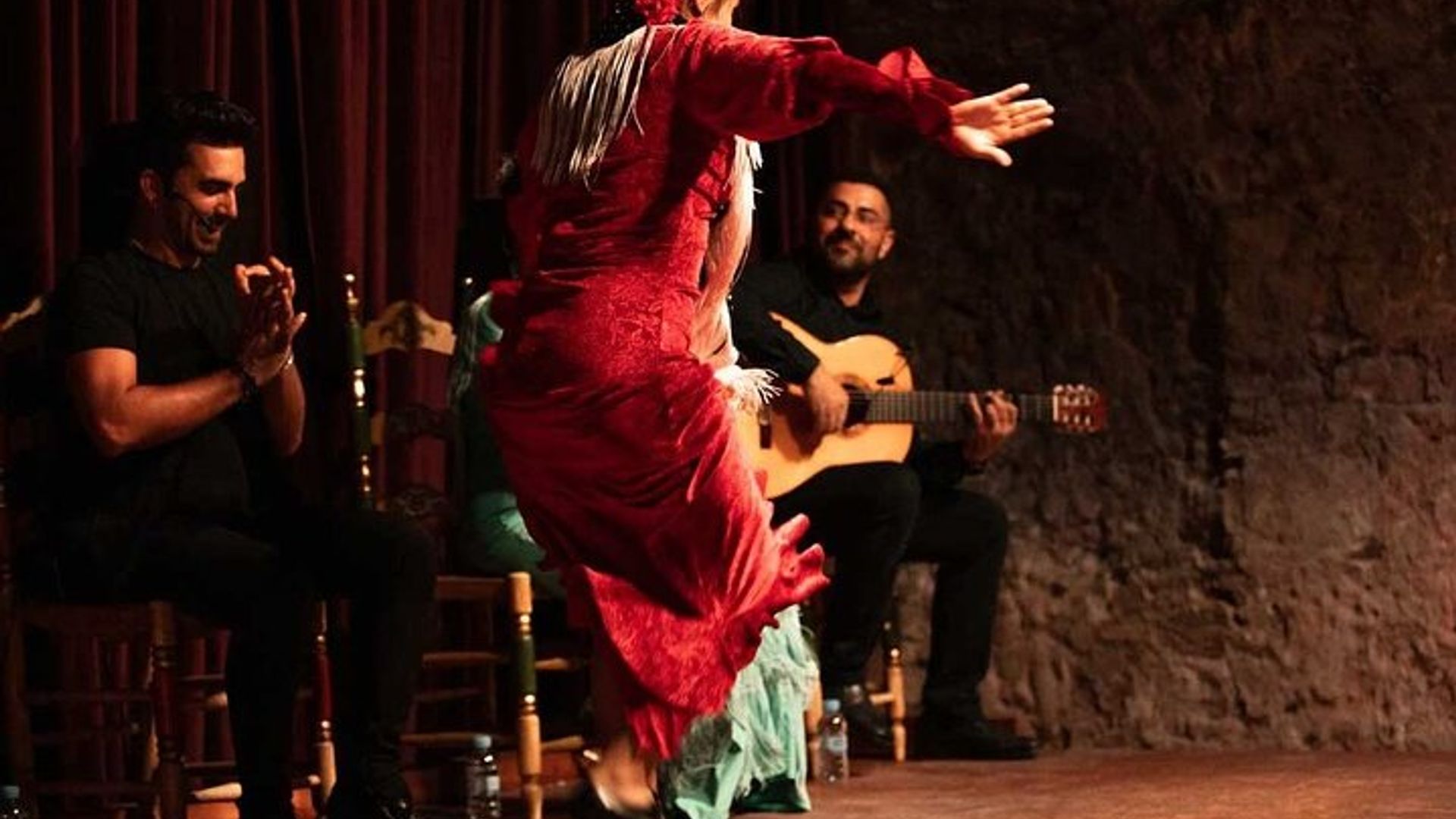 Old Tow Flamenco Show and Born Tapas Tour