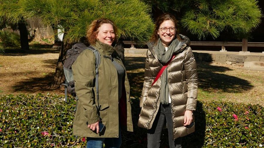 Tokyo Private Tour: Imperial Palace East Gardens & Edo Castle Ruins