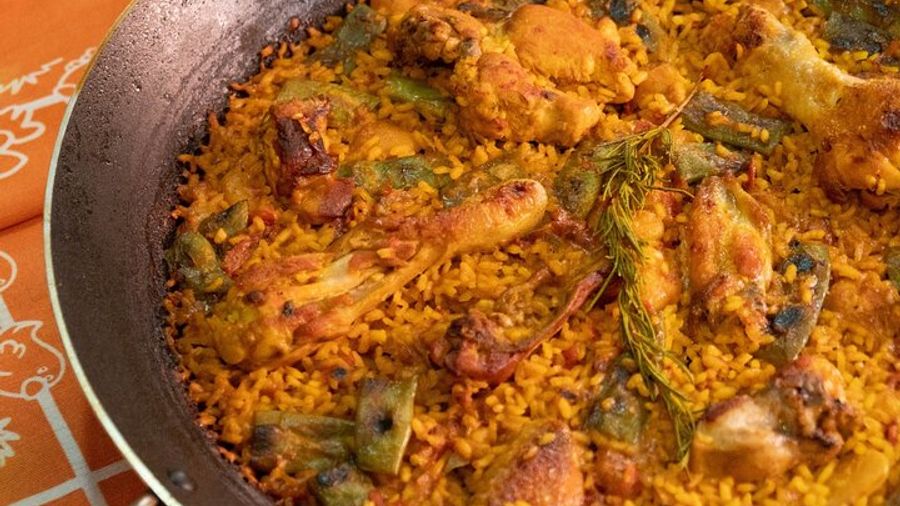 Valencia Private Paella and Tapas Cooking Class With Local