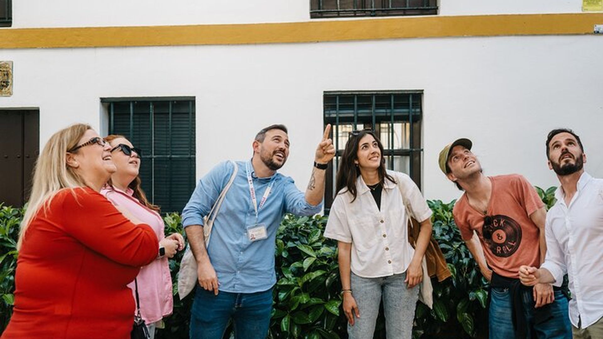 Seville: Barrio Santa Cruz Jewish Quarter Small-Group Tour