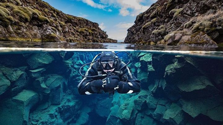 Iceland Silfra Fissure Small-Group Snorkel Tour From Reykjavik